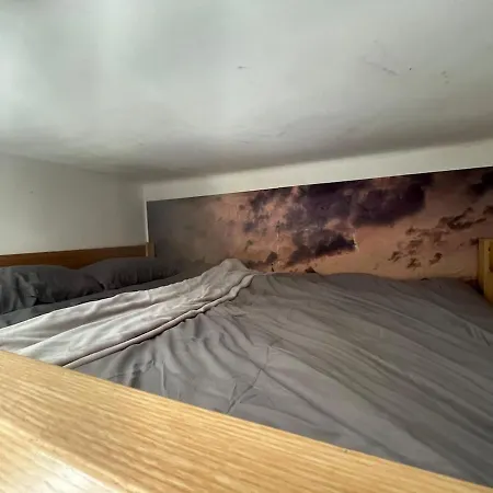 Stella Apartment *